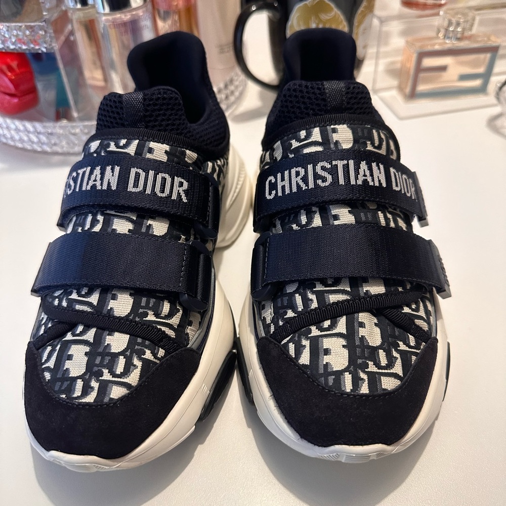 Dior sneakers 36